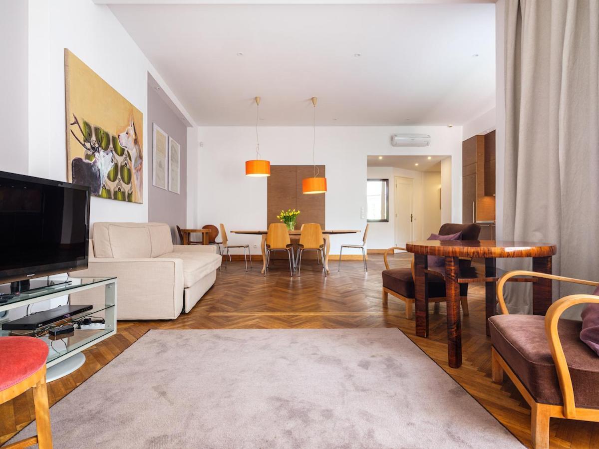 Tyzenhauz Apartments Krowoderska Street Krakow Bagian luar foto