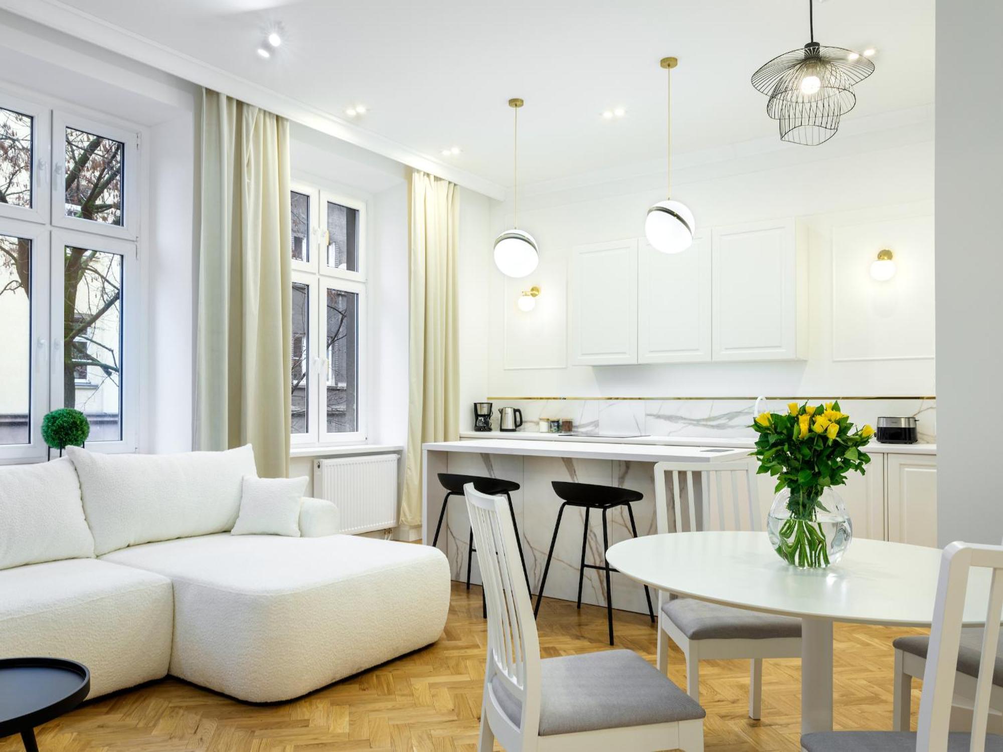 Tyzenhauz Apartments Krowoderska Street Krakow Bagian luar foto