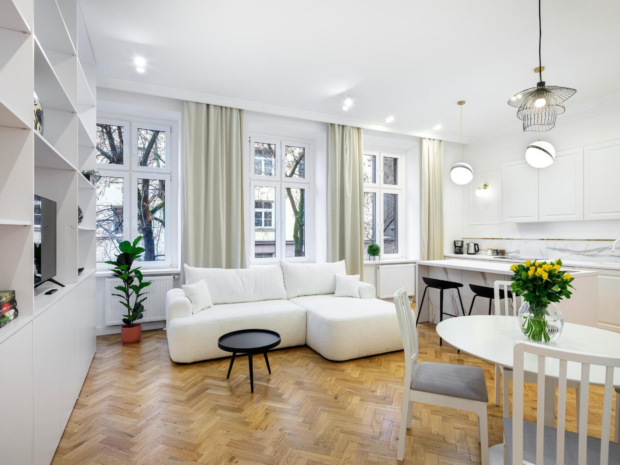 Tyzenhauz Apartments Krowoderska Street Krakow Bagian luar foto