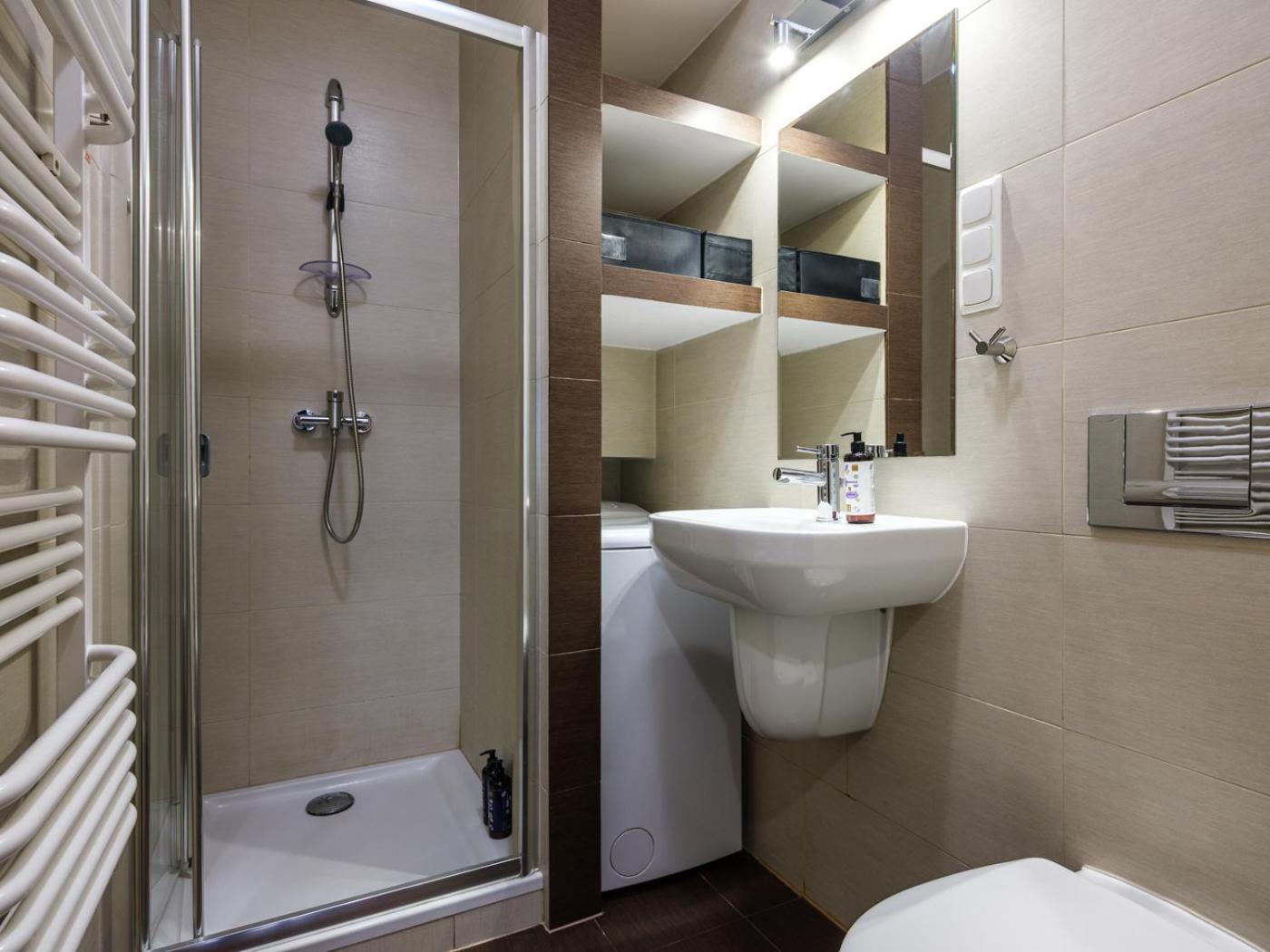 Tyzenhauz Apartments Krowoderska Street Krakow Bagian luar foto